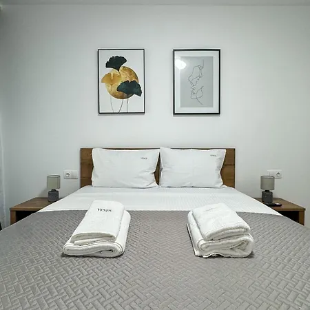 Venus Exquisite At Qualis * Braşov