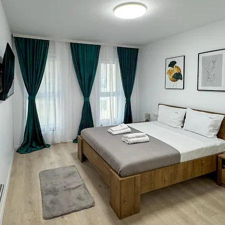 Venus Exquisite At Qualis * Braşov