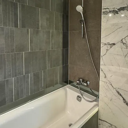 Qualis Coresi Apartamento