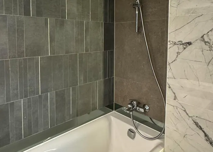 Venus Exquisite At Qualis Lejlighed